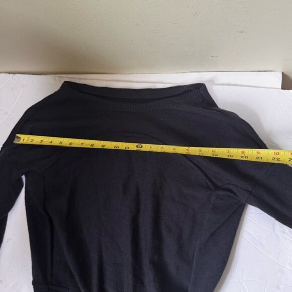 Lululemon Sattva Sweater Wool Lightweight Soft Stretch Wide Hem Dolman Minimal 6 - Picture 14 of 16